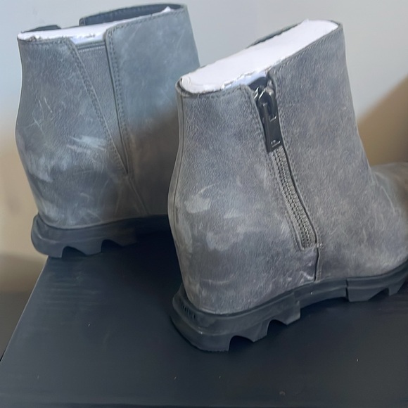 SOREL Joan of Arctic Wedge lll Zip. Size 7 - Picture 6 of 6